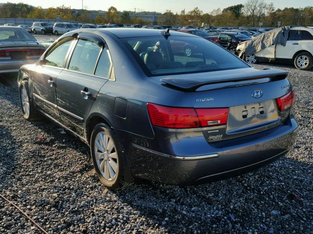 5NPEU46CX9H537543 - 2009 HYUNDAI SONATA SE BLUE photo 3