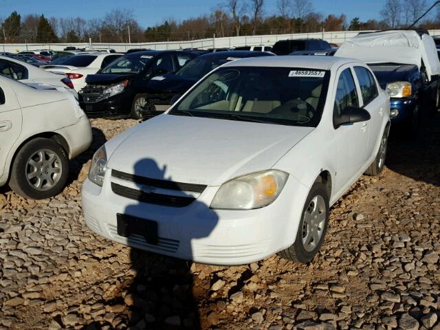 1G1AK55F567862776 - 2006 CHEVROLET COBALT LS WHITE photo 2