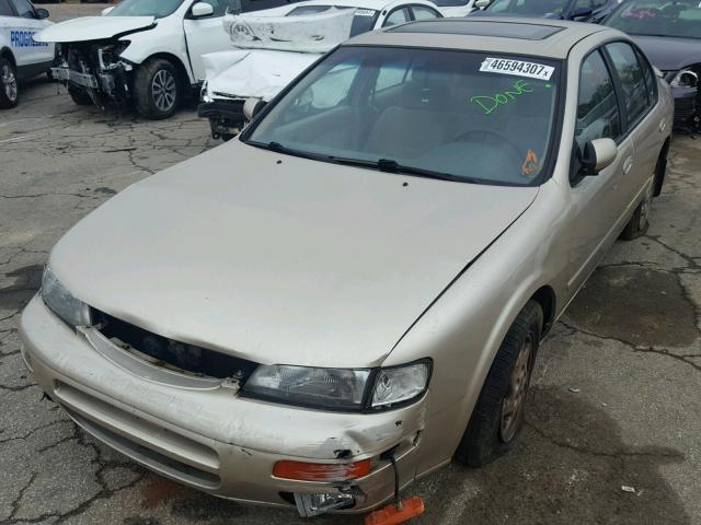 JN1CA21D0TT709685 - 1996 NISSAN MAXIMA GLE TAN photo 2