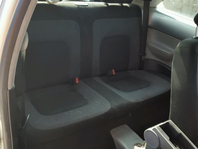 3VWCC21C5YM462438 - 2000 VOLKSWAGEN NEW BEETLE 银色 照片 6