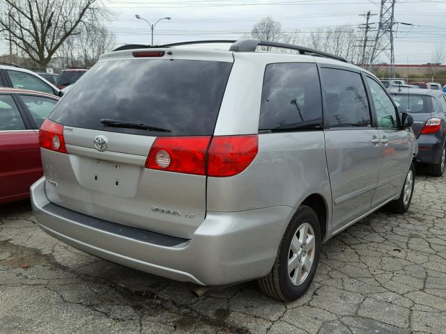 5TDZK23C88S122973 - 2008 TOYOTA SIENNA CE SILVER photo 4