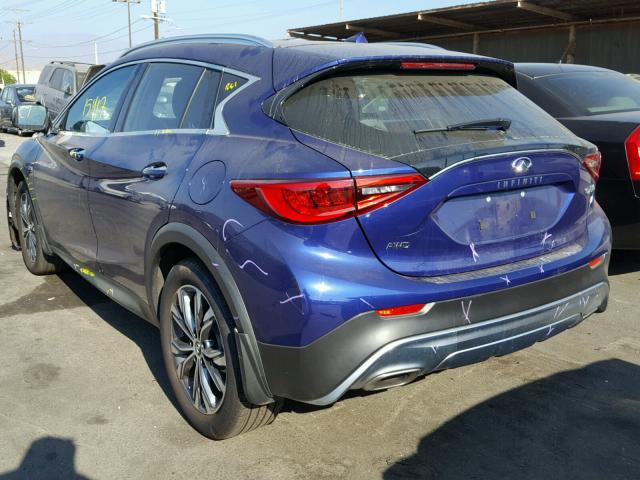 SJKCH5CR6HA031589 - 2017 INFINITI QX30 BASE BLUE photo 3