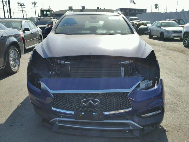 SJKCH5CR6HA031589 - 2017 INFINITI QX30 BASE BLUE photo 9