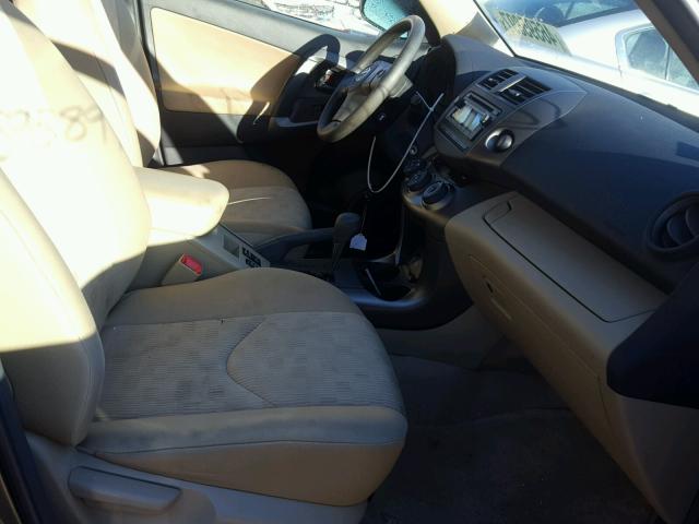 2T3BF4DV8CW236013 - 2012 TOYOTA RAV4 灰色 照片 5