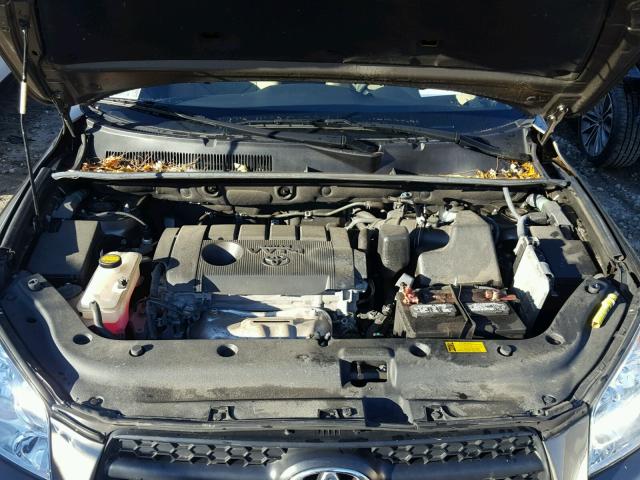 2T3BF4DV8CW236013 - 2012 TOYOTA RAV4 灰色 照片 7