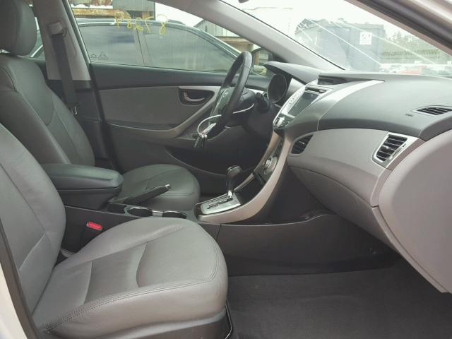 5NPDH4AE7CH141893 - 2012 HYUNDAI ELANTRA GL SILVER photo 5