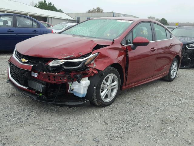 1G1BD5SM1H7134389 - 2017 CHEVROLET CRUZE LT RED photo 2