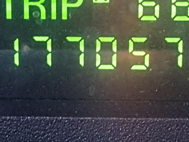 1LNHM87A52Y660085 - 2002 LINCOLN LS 黑色 照片 8