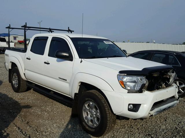 5TFJU4GN2DX044032 - 2013 TOYOTA TACOMA DOU WHITE photo 1