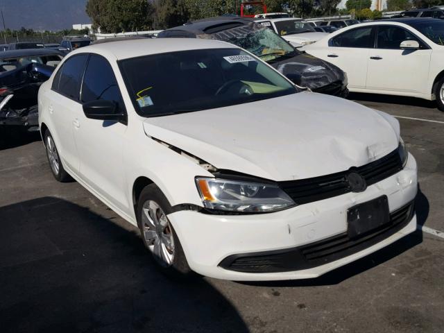 3VW2K7AJ8CM355225 - 2012 VOLKSWAGEN JETTA BASE WHITE photo 1