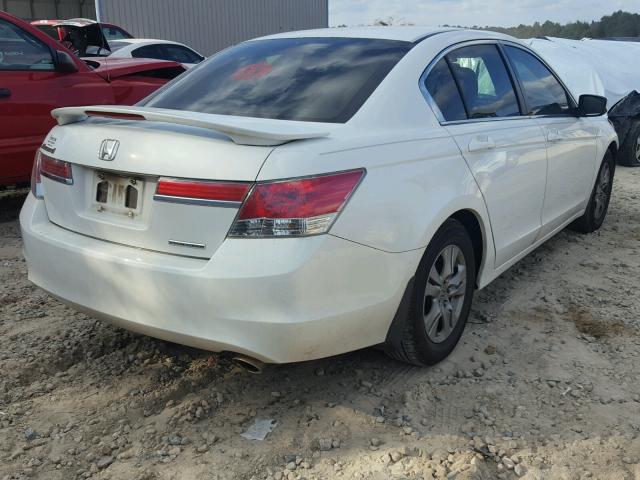 1HGCP2F69BA071664 - 2011 HONDA ACCORD SE WHITE photo 4