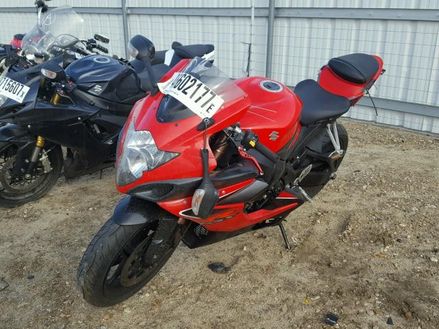 JS1GT76A462107543 - 2006 SUZUKI GSX-R1000 RED photo 2