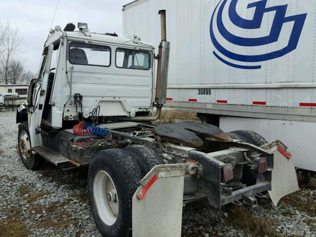 1FUBBNCS33HK81007 - 2003 FREIGHTLINER MEDIUM CON WHITE photo 3