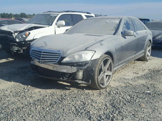 WDDNG7BB5AA333367 - 2010 MERCEDES-BENZ S 550 GRAY photo 2