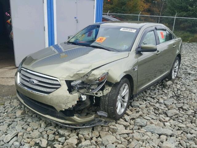 1FAHP2E89DG205313 - 2013 FORD TAURUS SEL GREEN photo 2