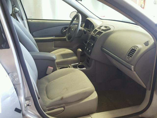 1G1ZS51F76F141163 - 2006 CHEVROLET MALIBU LS ვერცხლისფერი ფოტო 5