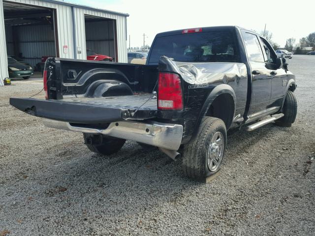 3C6UR5CJ3HG645216 - 2017 RAM 2500 ST BLACK photo 4