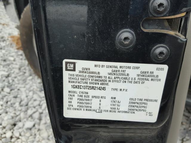 1GKEC13T25R214245 - 2005 GMC YUKON BLACK photo 10