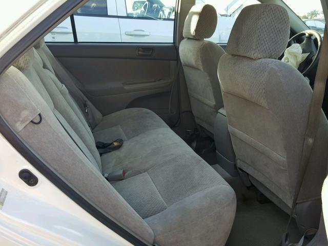 4T1BE32K13U258059 - 2003 TOYOTA CAMRY LE 白色 照片 6