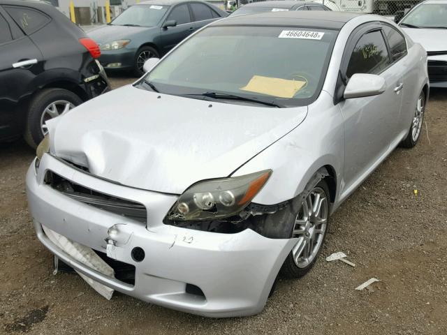 JTKDE167480238032 - 2008 TOYOTA SCION TC 银色 照片 2