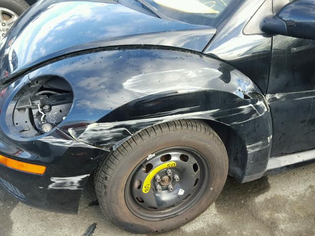 3VWPG3AG6AM035905 - 2010 VOLKSWAGEN NEW BEETLE 黑色 照片 9