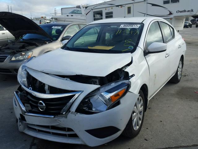 3N1CN7AP6FL924007 - 2015 NISSAN VERSA S WHITE photo 2