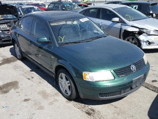 WVWPD23B1YP366239 - 2000 VOLKSWAGEN PASSAT GLX 绿色 照片 1