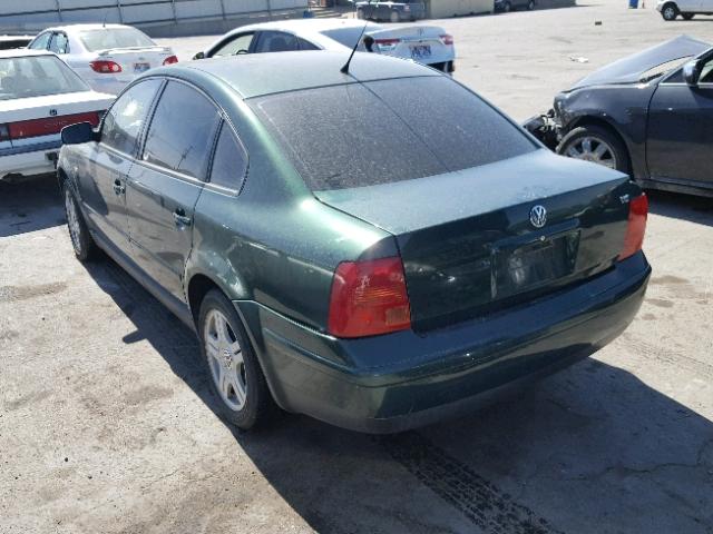WVWPD23B1YP366239 - 2000 VOLKSWAGEN PASSAT GLX 绿色 照片 3