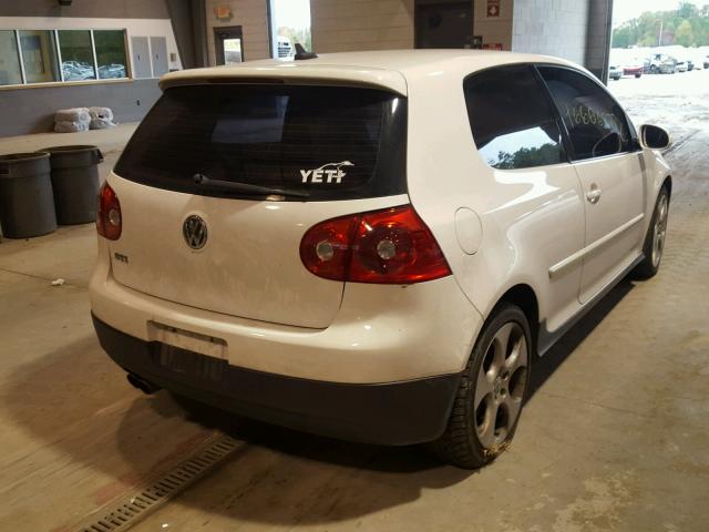 WVWEV71K48W223909 - 2008 VOLKSWAGEN GTI WHITE photo 4