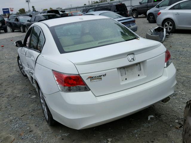 1HGCP2F88AA142689 - 2010 HONDA ACCORD EXL WHITE photo 3