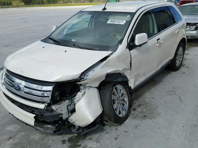 2FMDK49C88BA49470 - 2008 FORD EDGE LIMIT WHITE photo 2