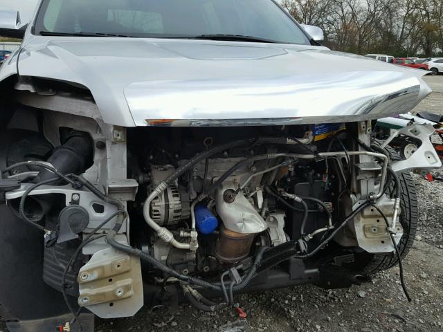 2GKFLWE58C6292957 - 2012 GMC TERRAIN SL SILVER photo 9