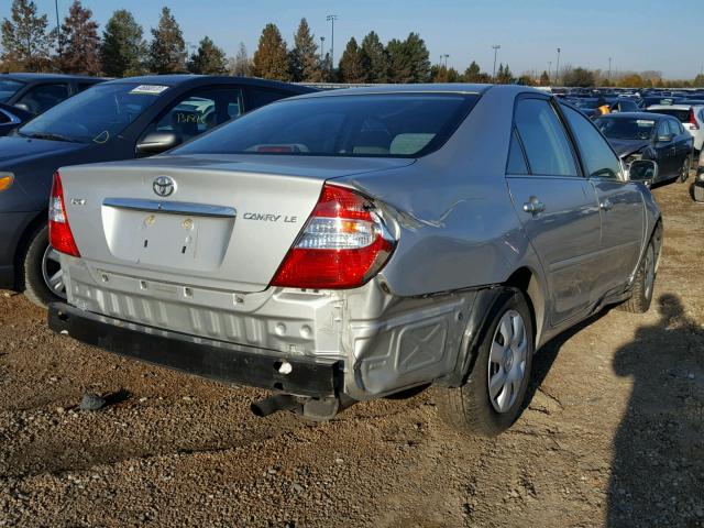 4T1BE32K34U332115 - 2004 TOYOTA CAMRY LE SILVER photo 4