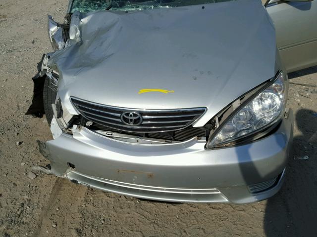 JTDBE30K363057068 - 2006 TOYOTA CAMRY LE SILVER photo 7