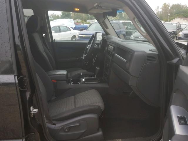 1J8HG48K59C514345 - 2009 JEEP COMMANDER Qara foto 5