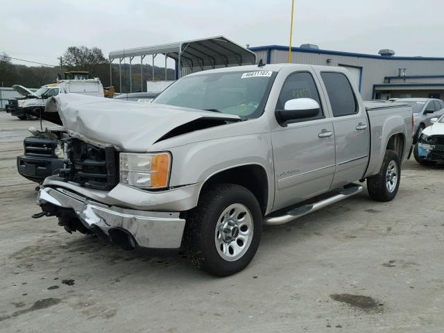 2GTEC13C081144852 - 2008 GMC SIERRA C15 SILVER photo 2