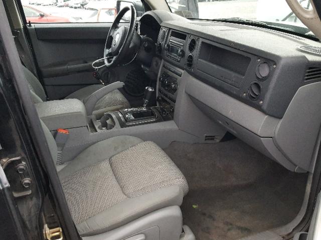 1J8HG48P77C647858 - 2007 JEEP COMMANDER BLACK photo 5