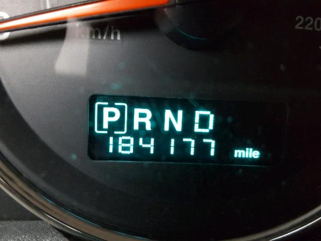 1J8HG48P77C647858 - 2007 JEEP COMMANDER BLACK photo 8