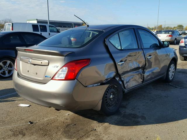 3N1CN7AP7DL865966 - 2013 NISSAN VERSA S SILVER photo 4