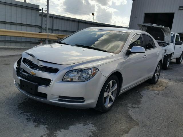 1G1ZC5E11BF149670 - 2011 CHEVROLET MALIBU 1LT SILVER photo 2