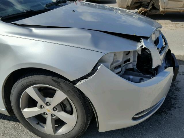 1G1ZC5E11BF149670 - 2011 CHEVROLET MALIBU 1LT SILVER photo 9
