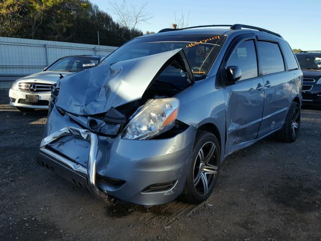 5TDZK23C18S181749 - 2008 TOYOTA SIENNA CE BLUE photo 2