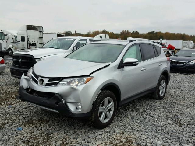 2T3WFREV0DW036595 - 2013 TOYOTA RAV4 XLE SILVER photo 2