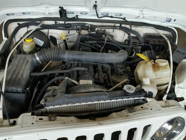 1J4F449S86P733384 - 2006 JEEP WRANGLER / WHITE photo 7