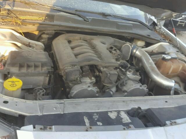 2D8FV48VX5H621995 - 2005 DODGE MAGNUM SXT SILVER photo 7