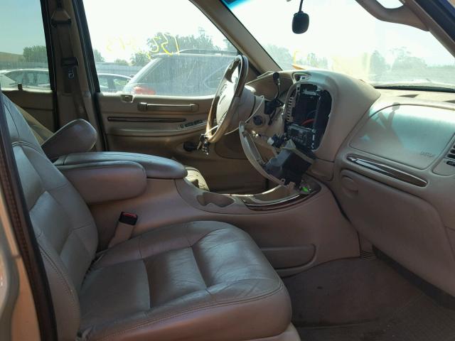 5LMPU28L2WLJ55355 - 1998 LINCOLN NAVIGATOR BEIGE photo 5