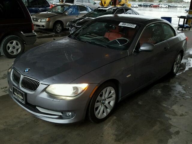 WBADW7C56DE734048 - 2013 BMW 328 I SULE GRAY photo 2