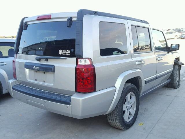 1J8HH48K68C114791 - 2008 JEEP COMMANDER SILVER photo 4