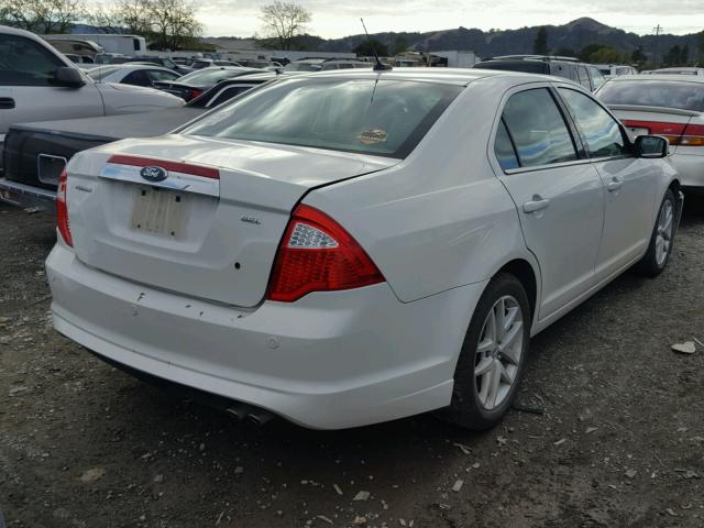 3FAHP0JA1BR293972 - 2011 FORD FUSION SEL WHITE photo 4