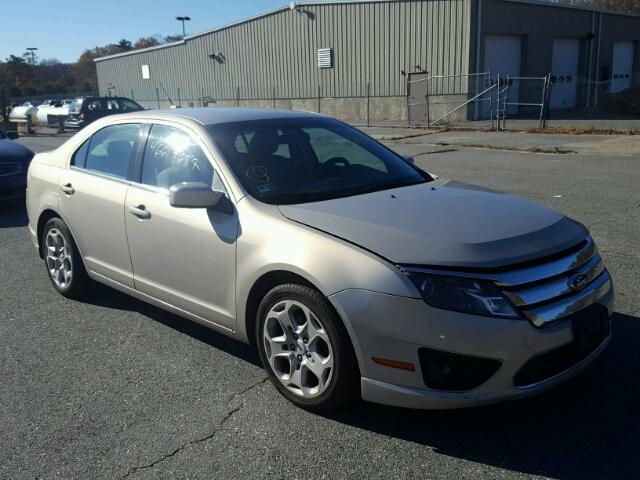 3FAHP0HA2AR102516 - 2010 FORD FUSION SE SILVER photo 1